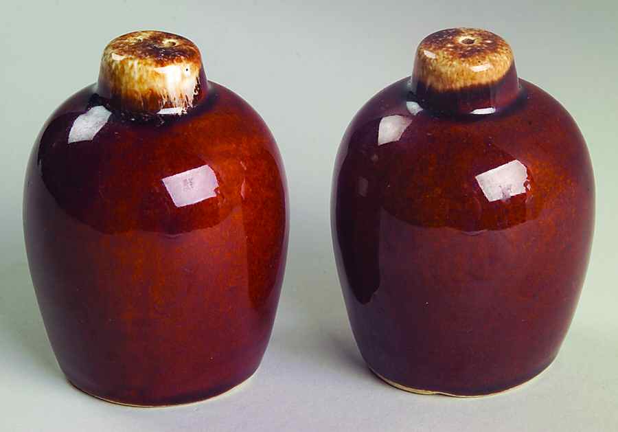 Brown Drip (House and Garden, Mirror Brown) Salt & Pepper Set by Hull-1