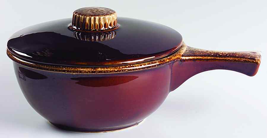 Brown Drip (House and Garden, Mirror Brown) 1.5 Qt Round Covered Casserole by Hull-1