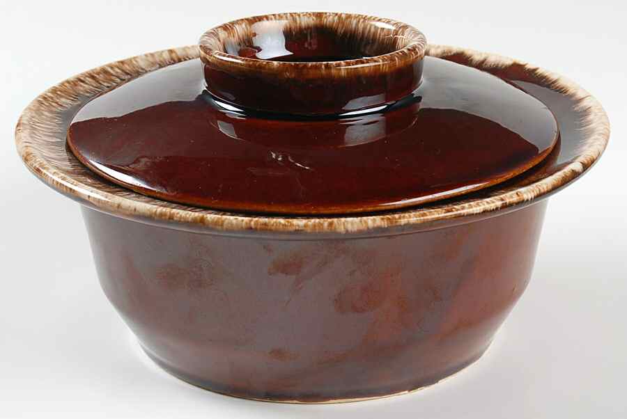 Brown Drip (House and Garden, Mirror Brown) 1 Qt Round Covered Casserole by Hull-1