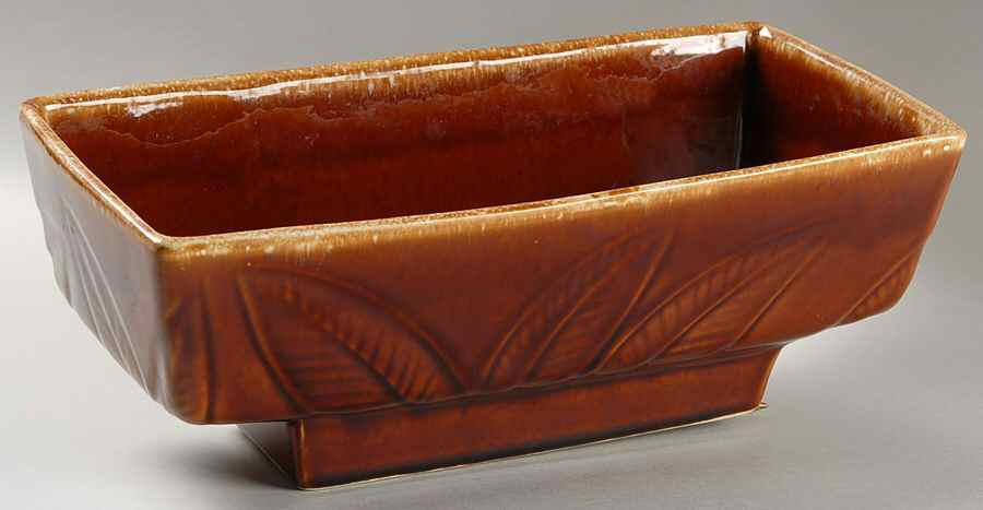 Brown Drip (House and Garden, Mirror Brown) 10" Planter by Hull-1