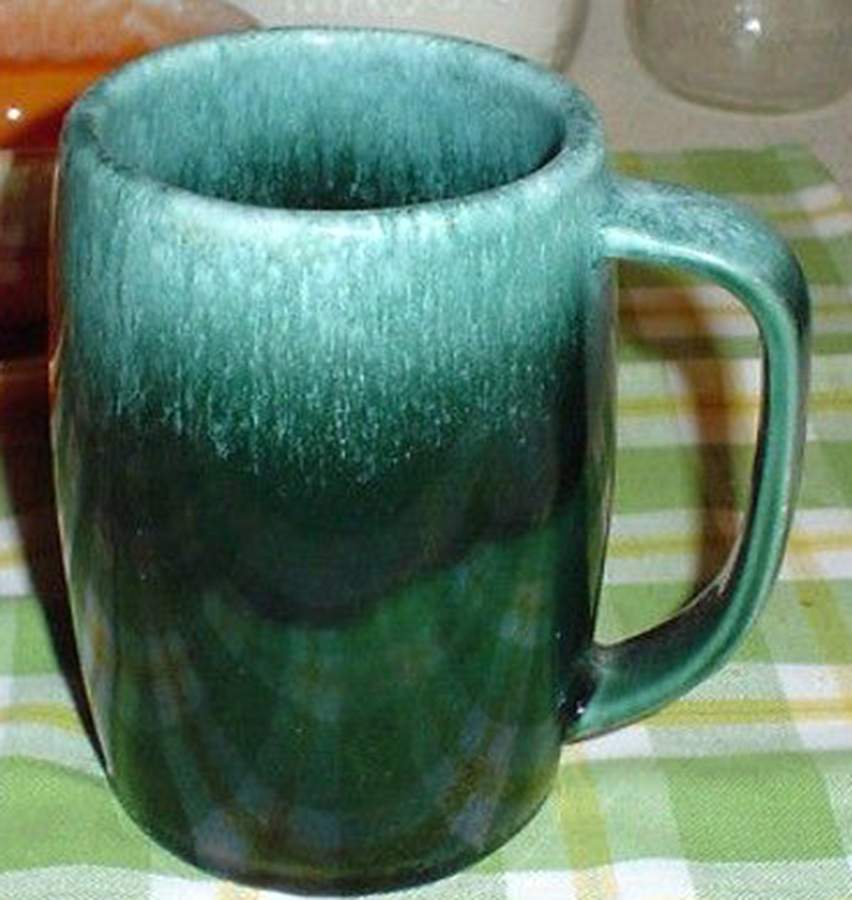 Green Agate Grandmug by Hull-1
