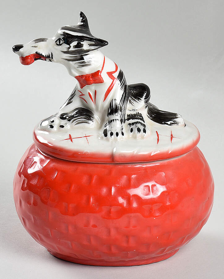 Little Red Riding Hood Drip & Lid by Hull-1