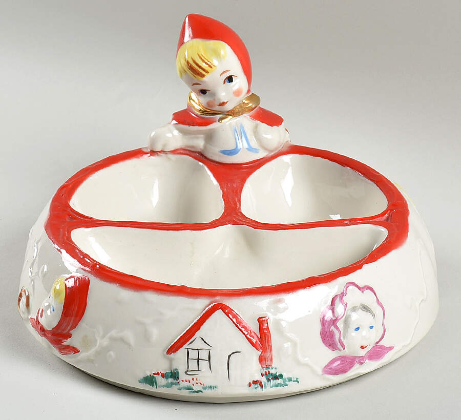 Little Red Riding Hood Divided Child's Plate by Hull-1