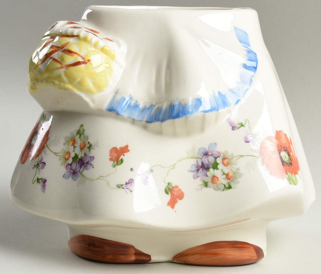 Little Red Riding Hood Cookie Jar No Lid by Hull-1