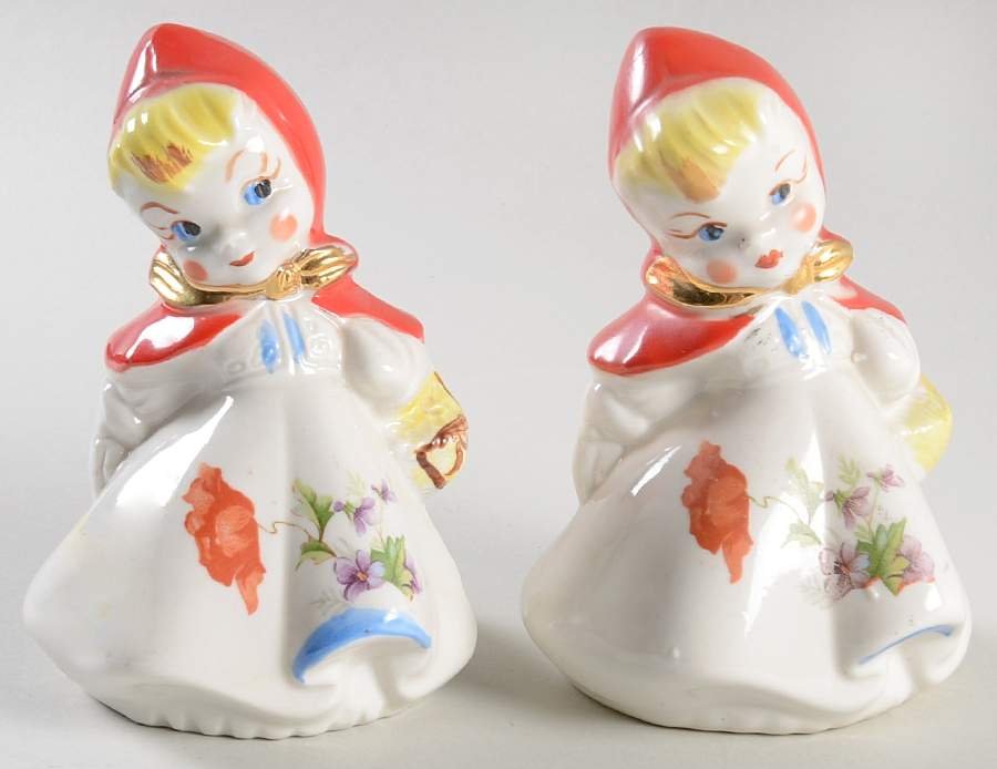 Little Red Riding Hood Tall Salt & Pepper Set by Hull-1