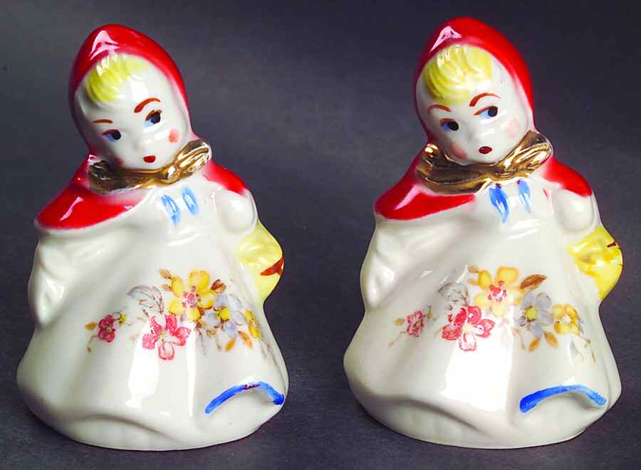 Little Red Riding Hood Salt & Pepper Set by Hull-1