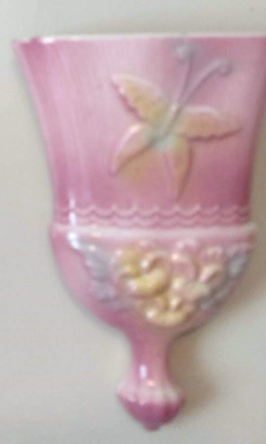 Sun Glow Pink Wall Pocket Vase by Hull-1