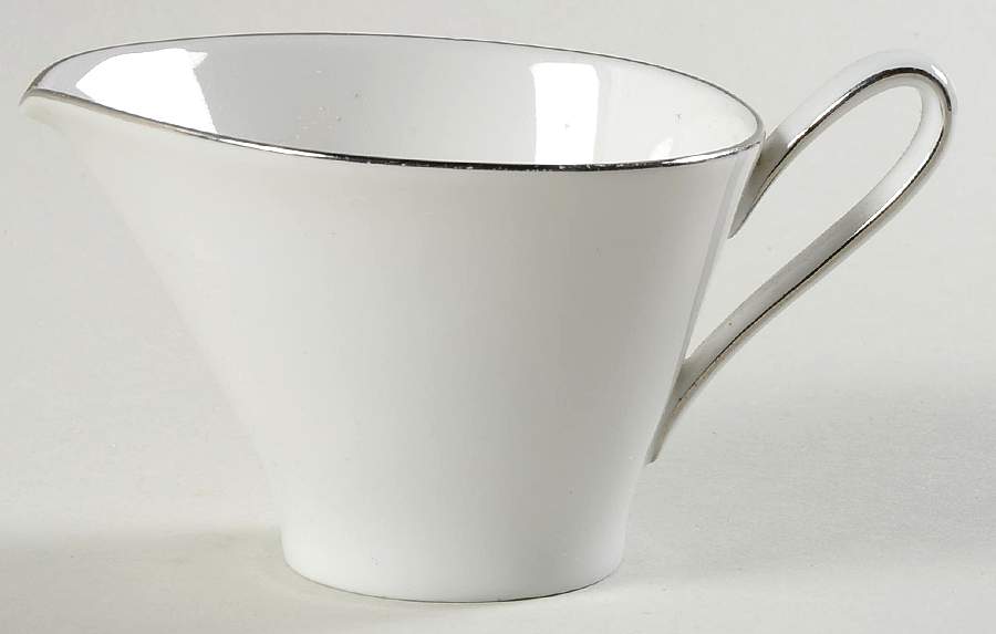 03738 Creamer by Hutschenreuther-1