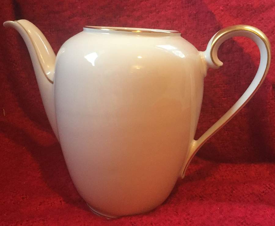 1685 Coffee Pot No Lid by Hutschenreuther-1