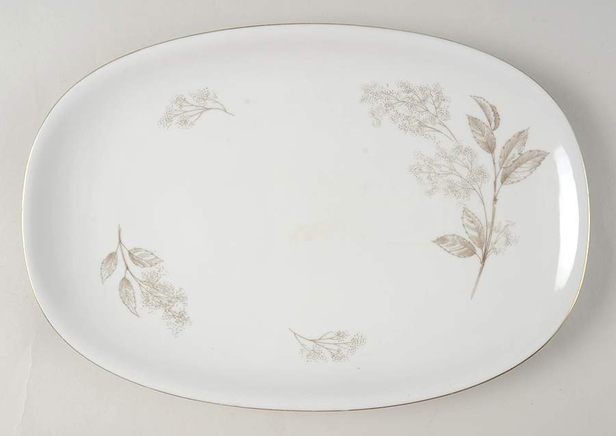 2382 12" Oval Serving Platter by Hutschenreuther-1