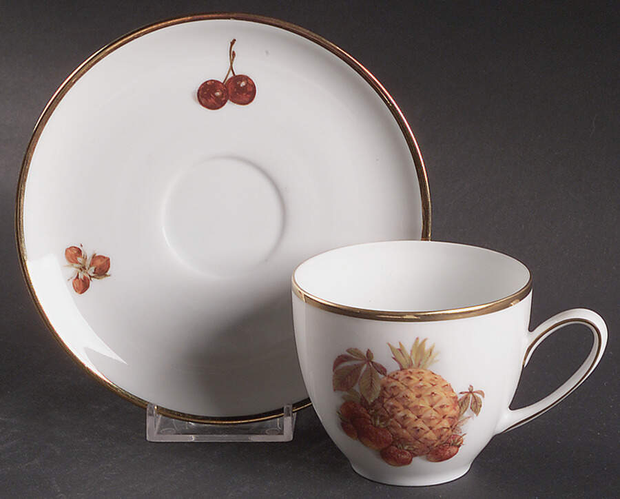 5025 Flat Cup & Saucer Set by Hutschenreuther-1