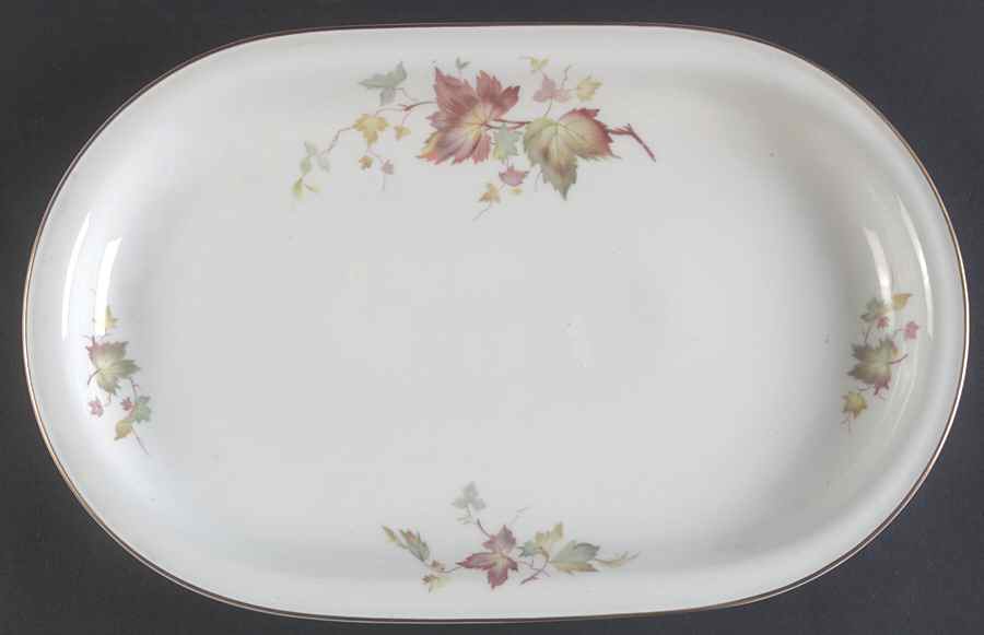 8250 15" Oval Serving Platter by Hutschenreuther-1