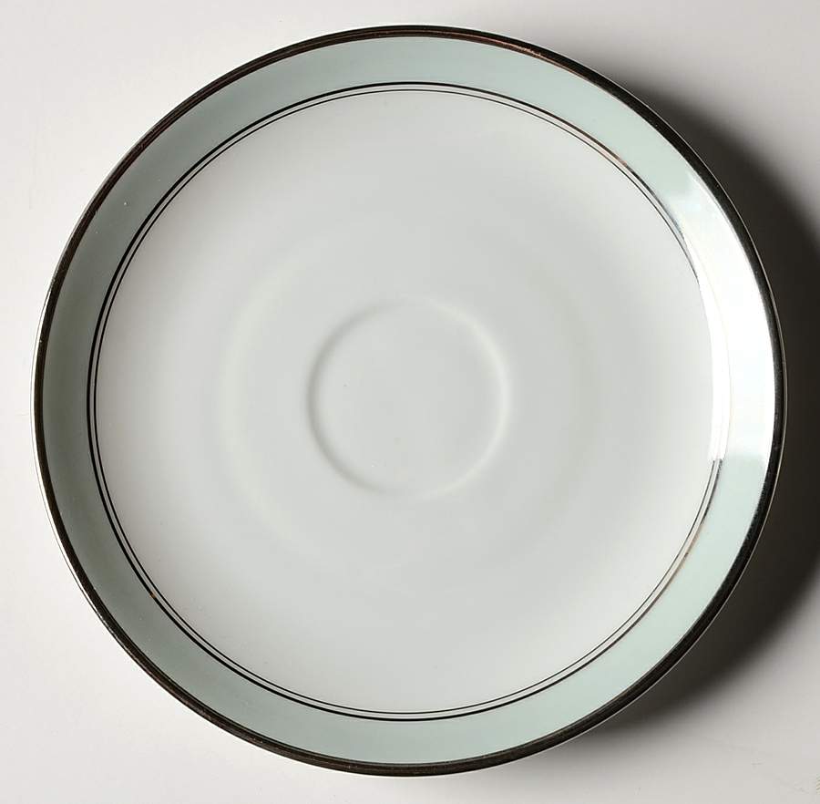 8443 Saucer by Hutschenreuther-1