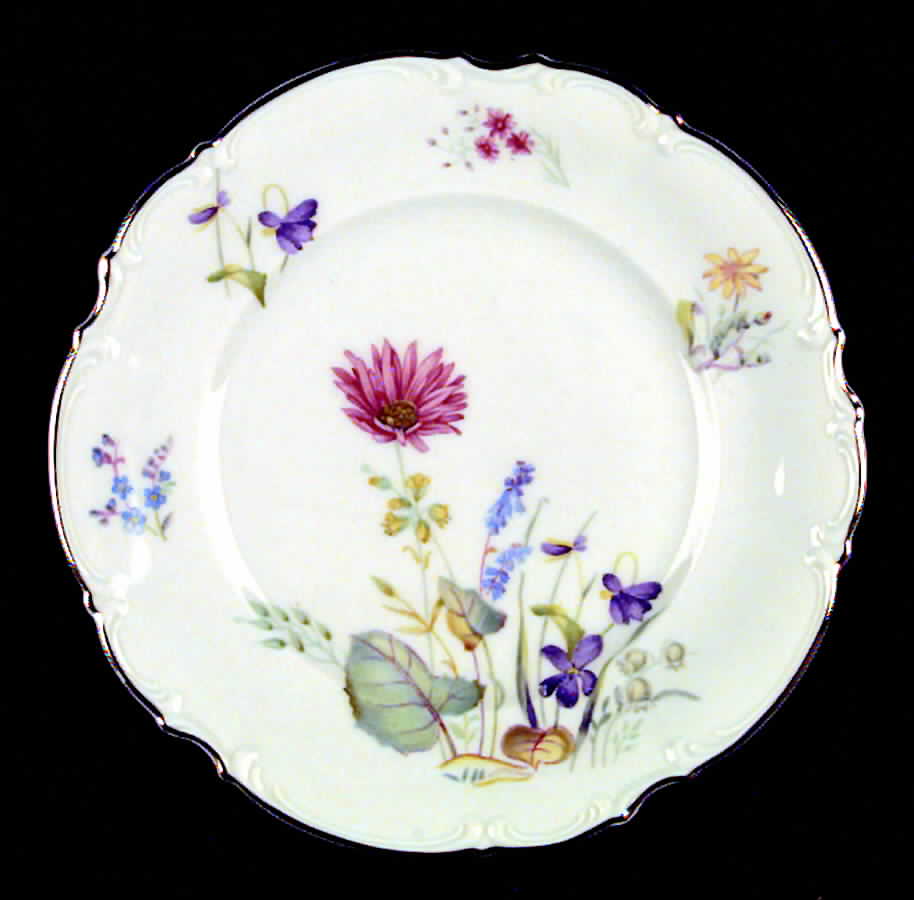 8940 Salad Plate by Hutschenreuther-1