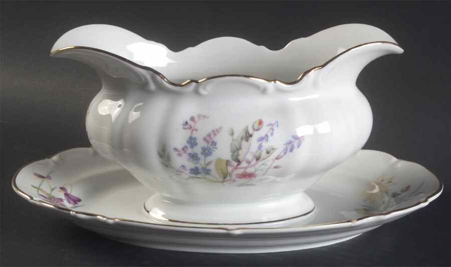 8940 Gravy Boat with Attached Underplate by Hutschenreuther-1