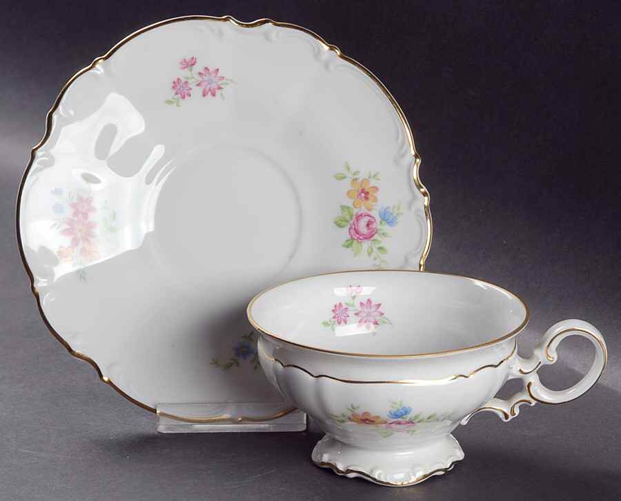 9039 Footed Cup & Saucer Set by Hutschenreuther-1