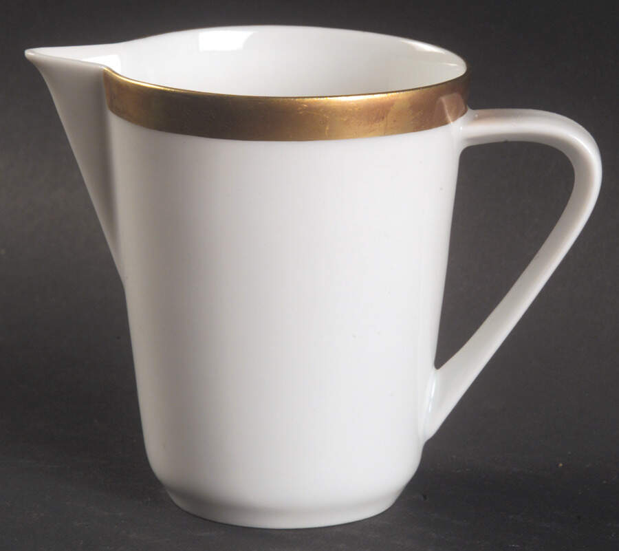 9350 Creamer by Hutschenreuther-1