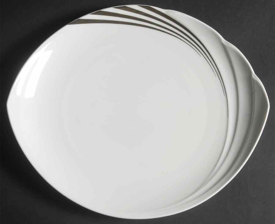 Accent Cake Plate by Hutschenreuther-1