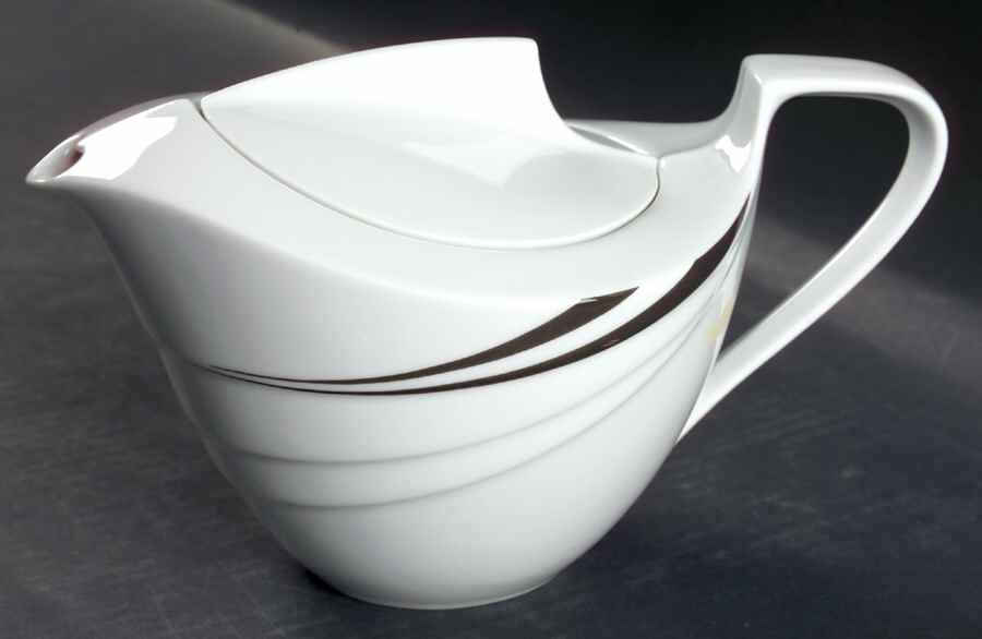 Accent Teapot & Lid by Hutschenreuther-1