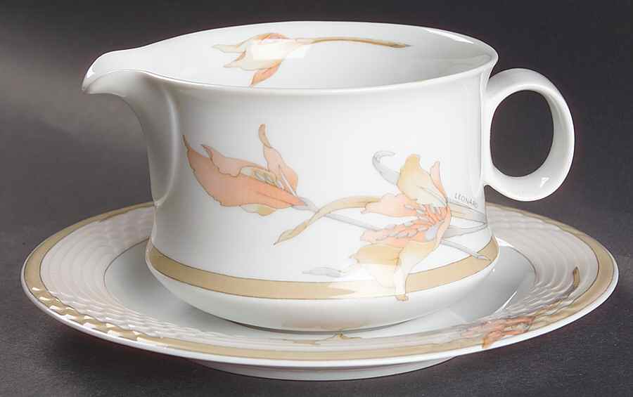 Alcazar Gravy Boat & Underplate by Hutschenreuther-1