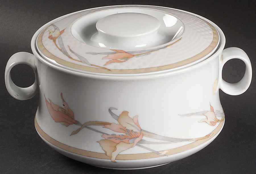 Alcazar Round Covered Vegetable by Hutschenreuther-1