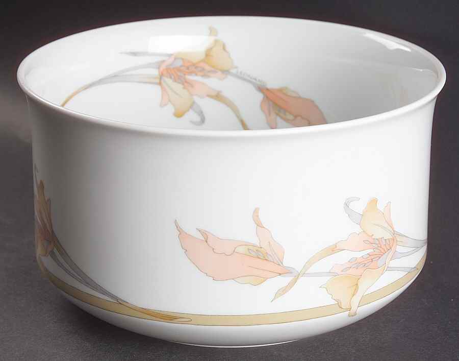 Alcazar 7" Round Vegetable Bowl by Hutschenreuther-1