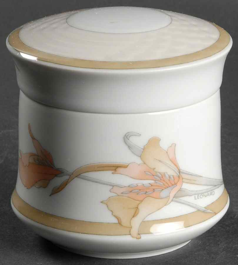 Alcazar Sugar Bowl & Lid by Hutschenreuther-1