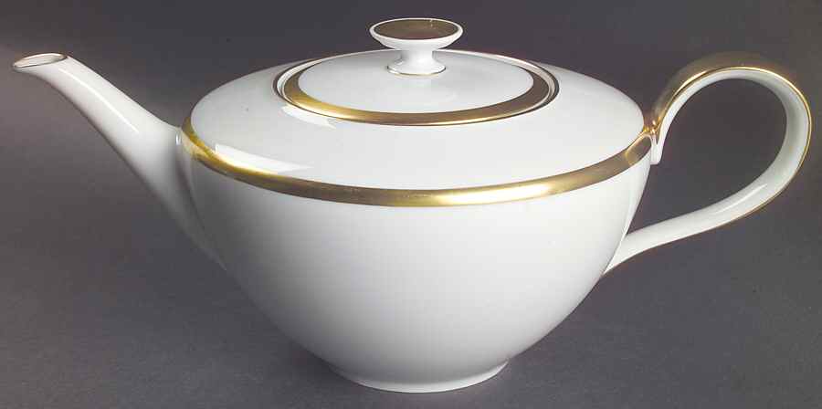 Alexandria Teapot & Lid by Hutschenreuther-1