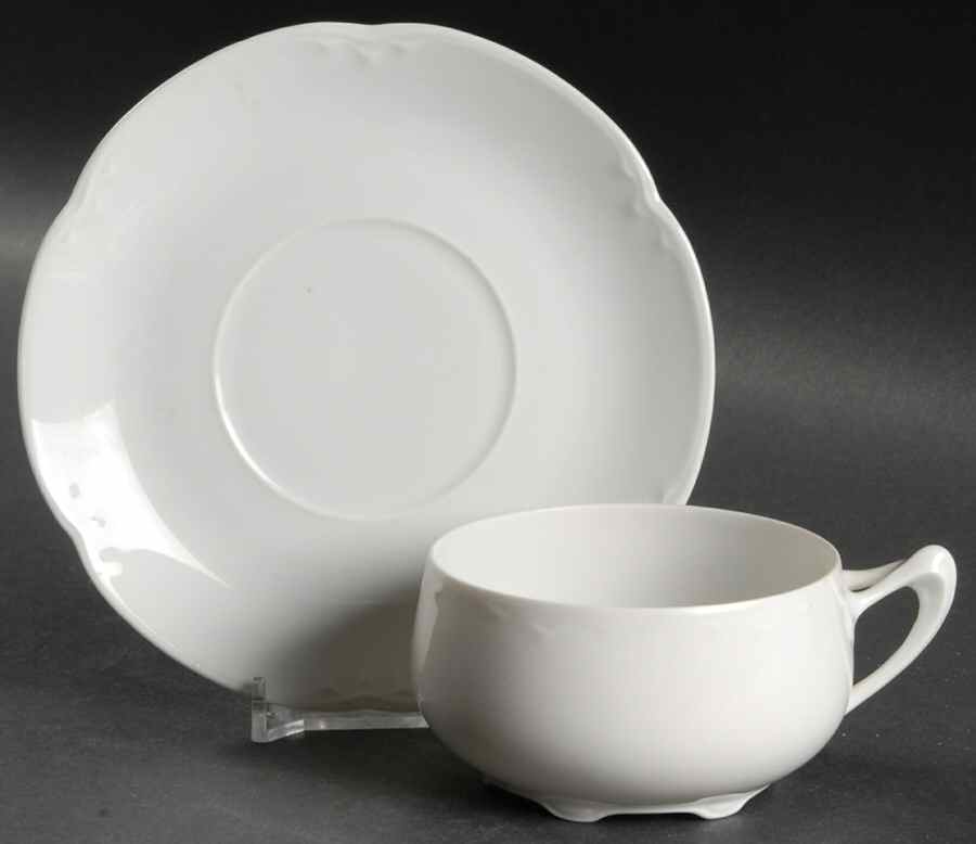 Alice (No Trim) Flat Cup & Saucer Set by Hutschenreuther-1