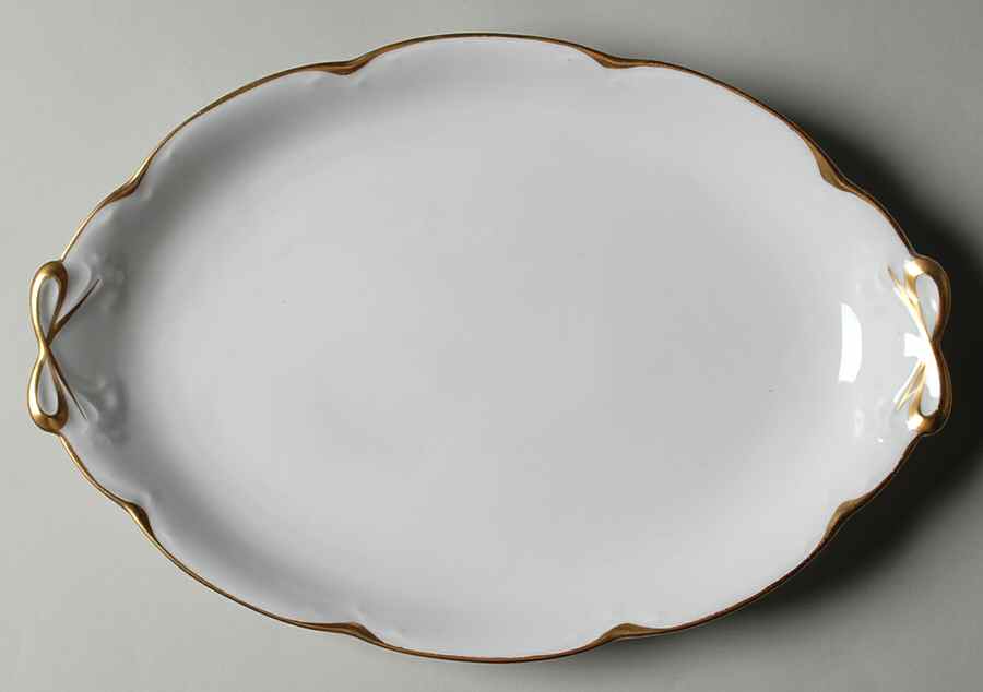Alice (Gold Trim) 13" Oval Serving Platter by Hutschenreuther-1