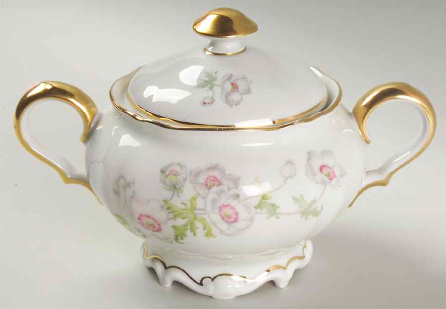 The Anemone (White, SCALLOPED) Sugar Bowl & Lid by Hutschenreuther-1