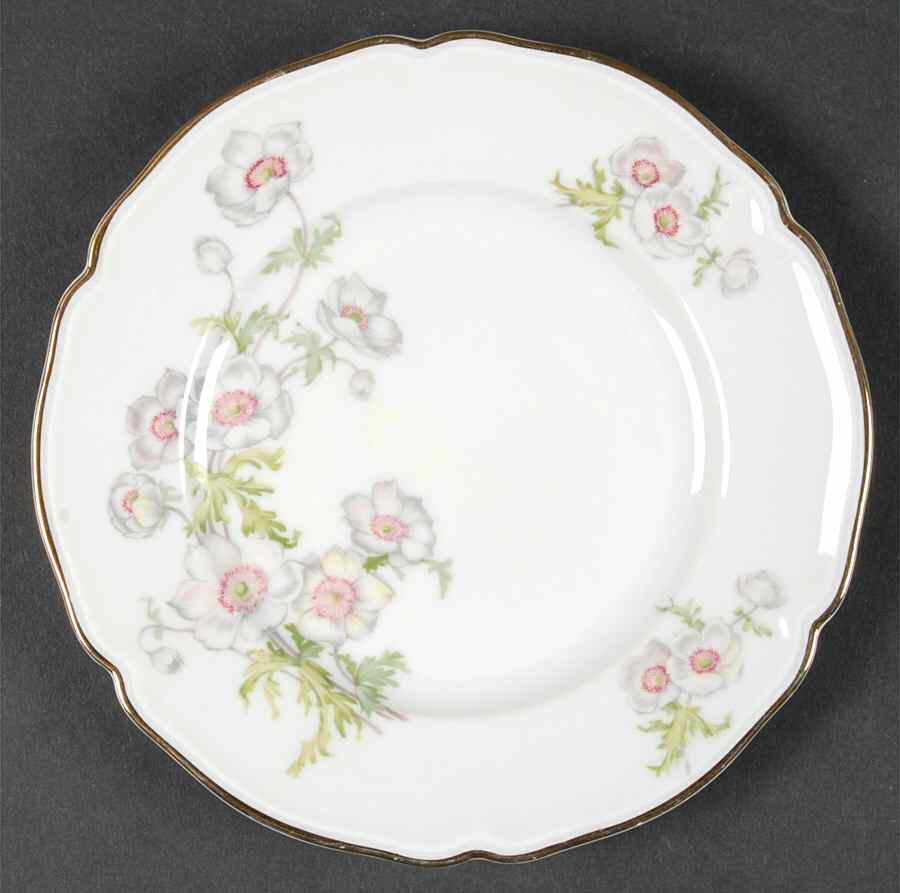 The Anemone (White, SCALLOPED) Bread & Butter Plate by Hutschenreuther-1