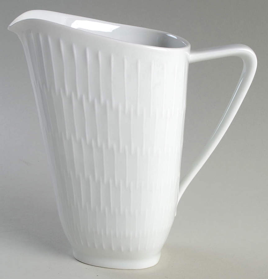Apart 24 Oz Pitcher by Hutschenreuther-1