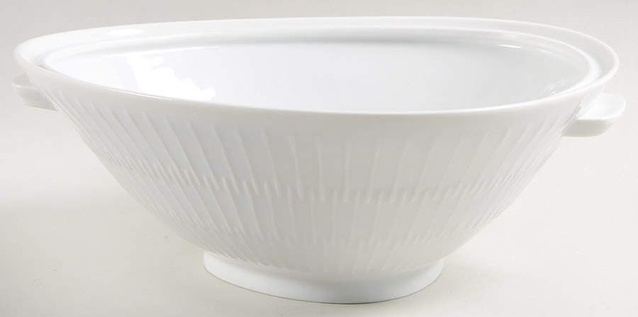 Apart Triangular Vegetable No Lid by Hutschenreuther-1