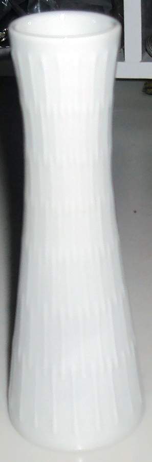 Apart 6" Bud Vase by Hutschenreuther-1