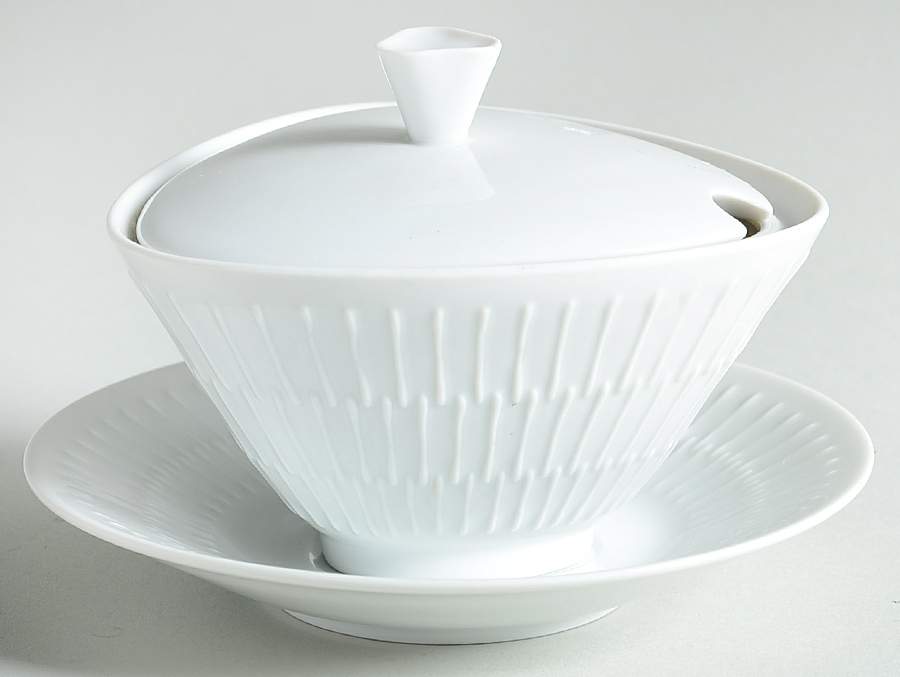Apart Jam/Jelly & Lid W/Underplate by Hutschenreuther-1