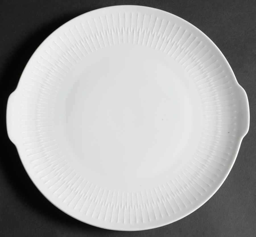 Apart Handled Cake Plate by Hutschenreuther-1