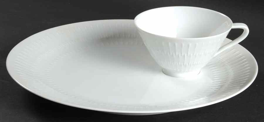 Apart Snack Plate & Cup Set by Hutschenreuther-1