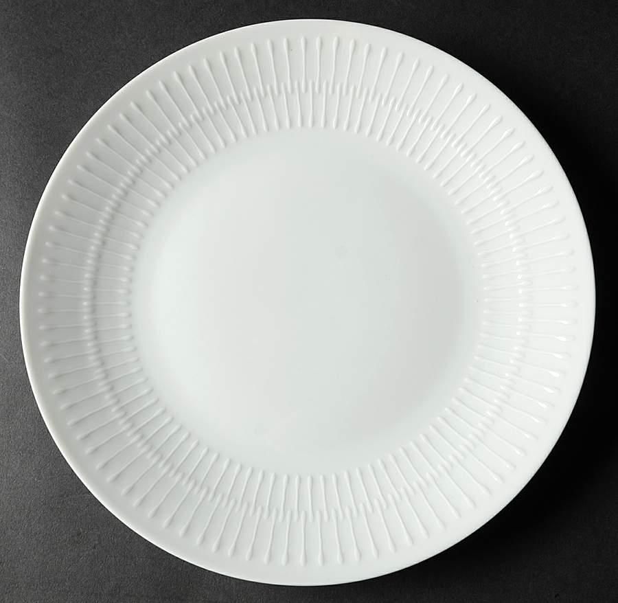 Apart Luncheon Plate by Hutschenreuther-1
