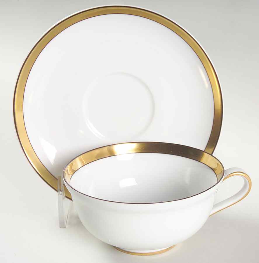 Aragon Flat Cup & Saucer Set by Hutschenreuther-1
