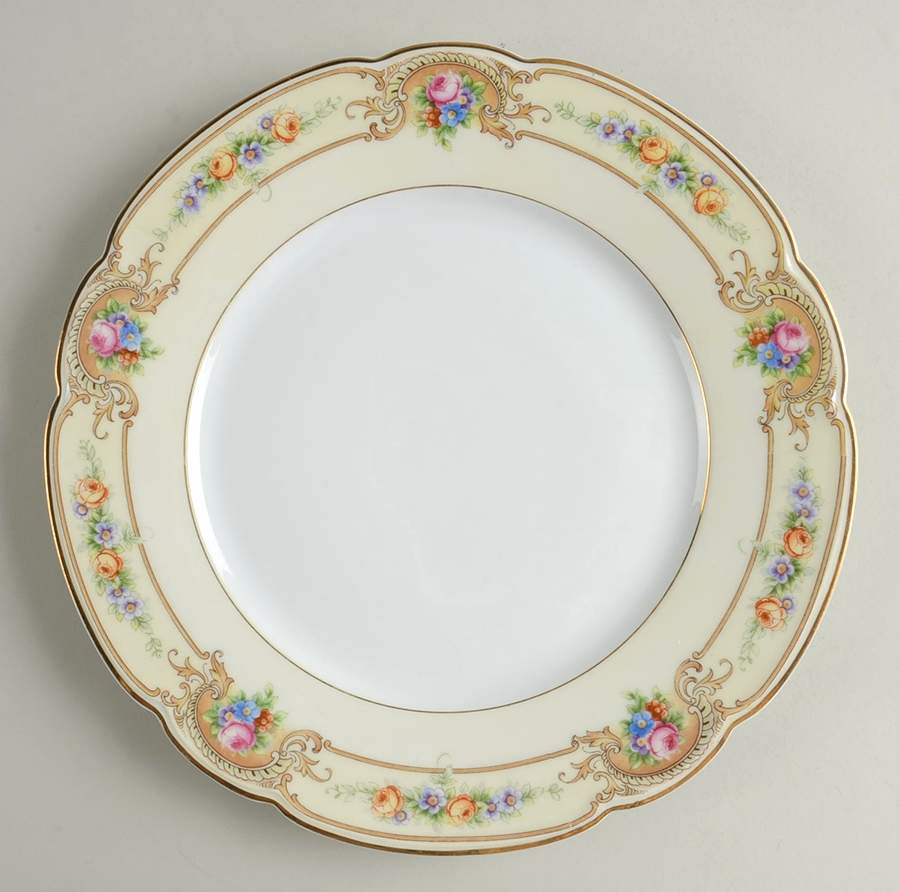 The Ascot Dinner Plate by Hutschenreuther-1