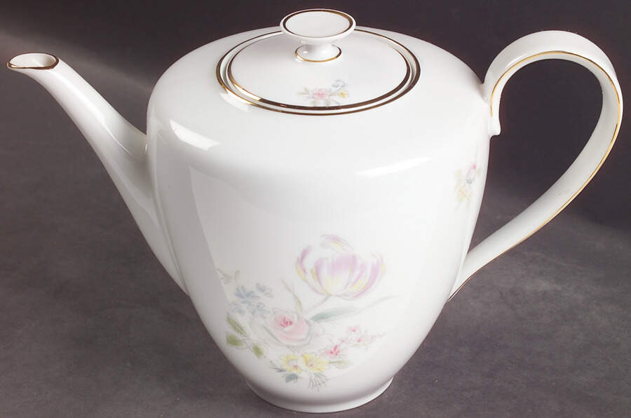 Augsburg Coffee Pot & Lid by Hutschenreuther-1