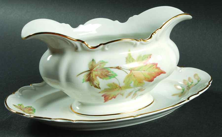 The Autumn Leaves Gravy Boat with Attached Underplate by Hutschenreuther-1