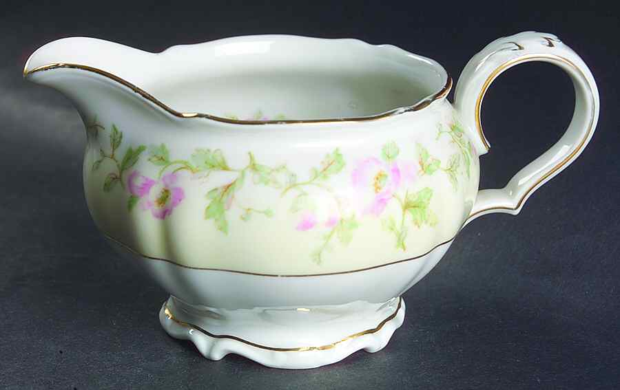 The Bangor Creamer by Hutschenreuther-1