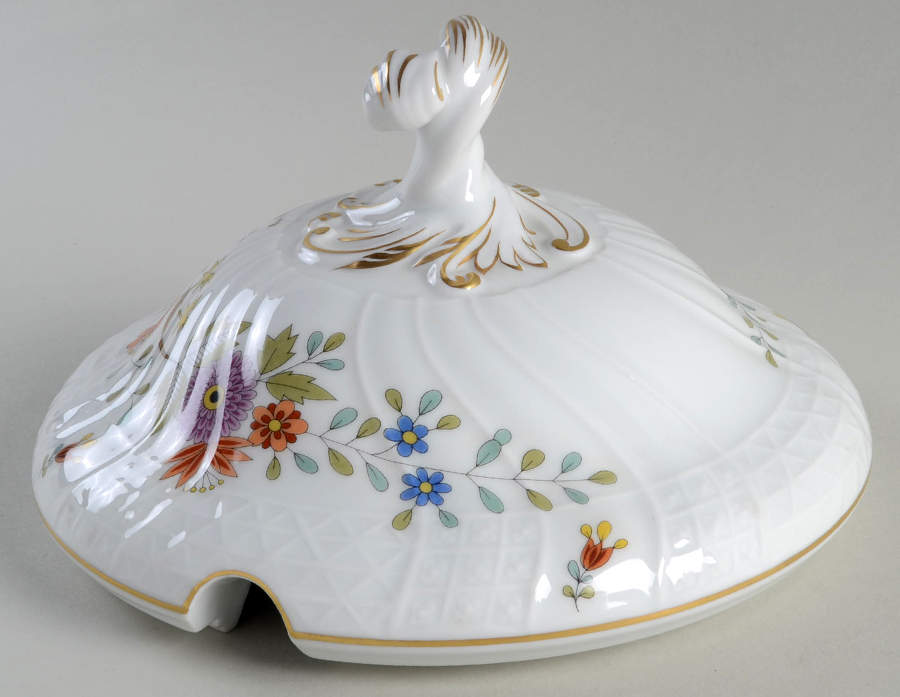 Bellevue Lid for Tureen by Hutschenreuther-1