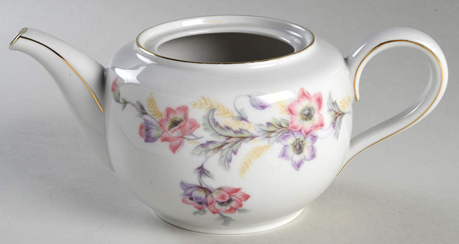 Belmont, The Teapot No Lid by Hutschenreuther-1