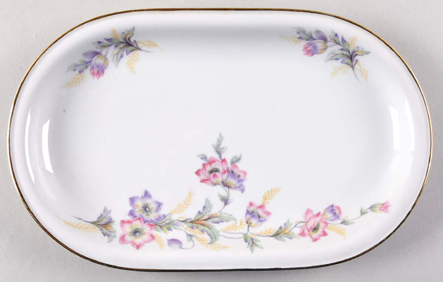Belmont, The 11" Oval Serving Platter by Hutschenreuther-1