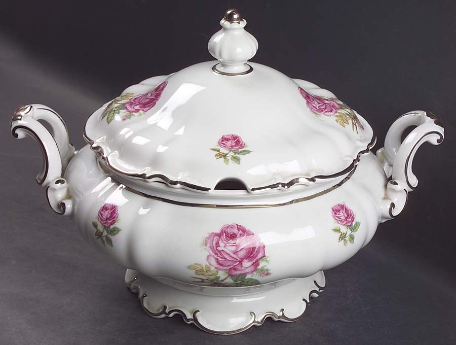 The Belrose Tureen &  Lid by Hutschenreuther-1