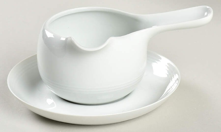 Bianca (Tavola Line) Gravy Boat & Underplate by Hutschenreuther-1