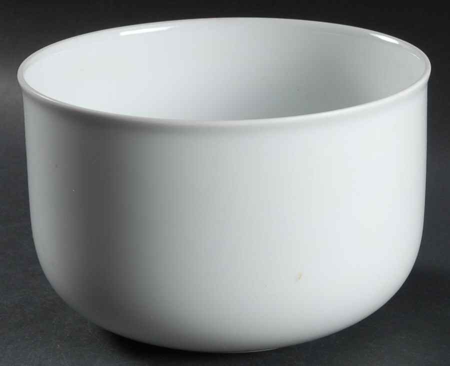 Bianca (Tavola Line) 6" Round Vegetable Bowl by Hutschenreuther-1